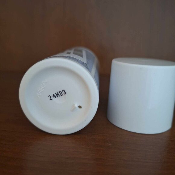 New and Unused First Aid Beauty Ultra Repair Face Moisturizer, 1.7 fl oz - Picture 5 of 5